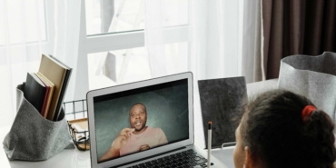 2025 Macbook Pro M4 Modeli İncelemesi Performans ve Yenilikler