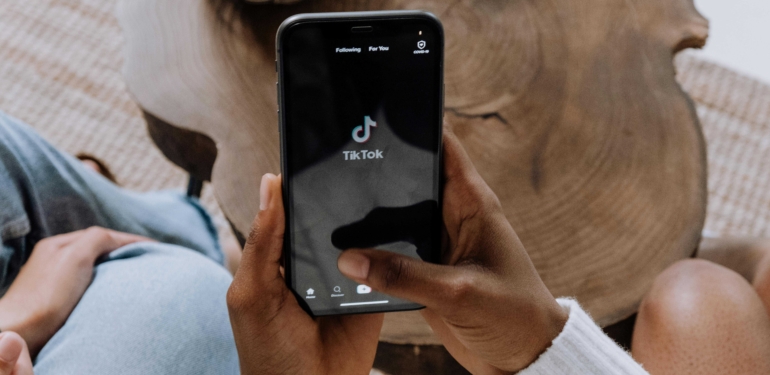 TikTok Ne Zaman Kuruldu? Uygulamanın Yükselişi ve Başarı Hikayesi