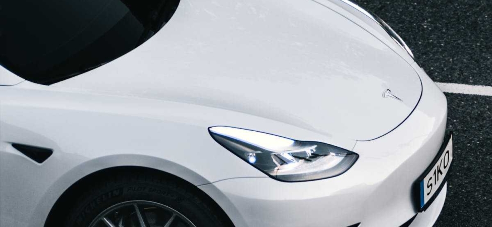 Tesla Uygun Model Y ve Model 3 Fırsatları Pazara Çıktı